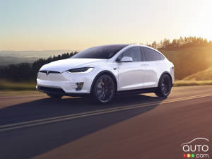 Tesla rappelle 15 036 Model X 2016 en raison d’un problème avec l’assistance à la direction